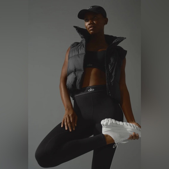 ALO Yoga Runner Shoes Sneakers White Size 8 NEW - Picture 16 of 16